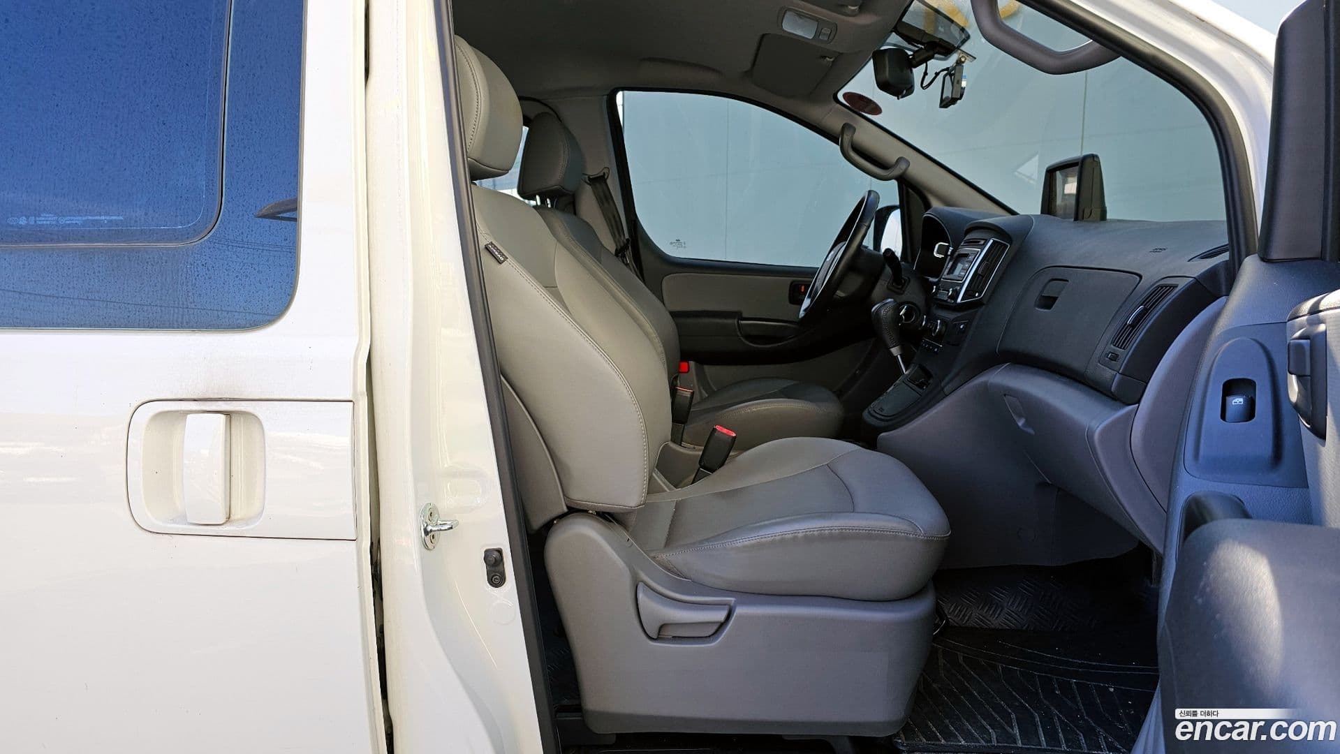 Main__Slider__Photo:Starex Hyundai 2020.8-9