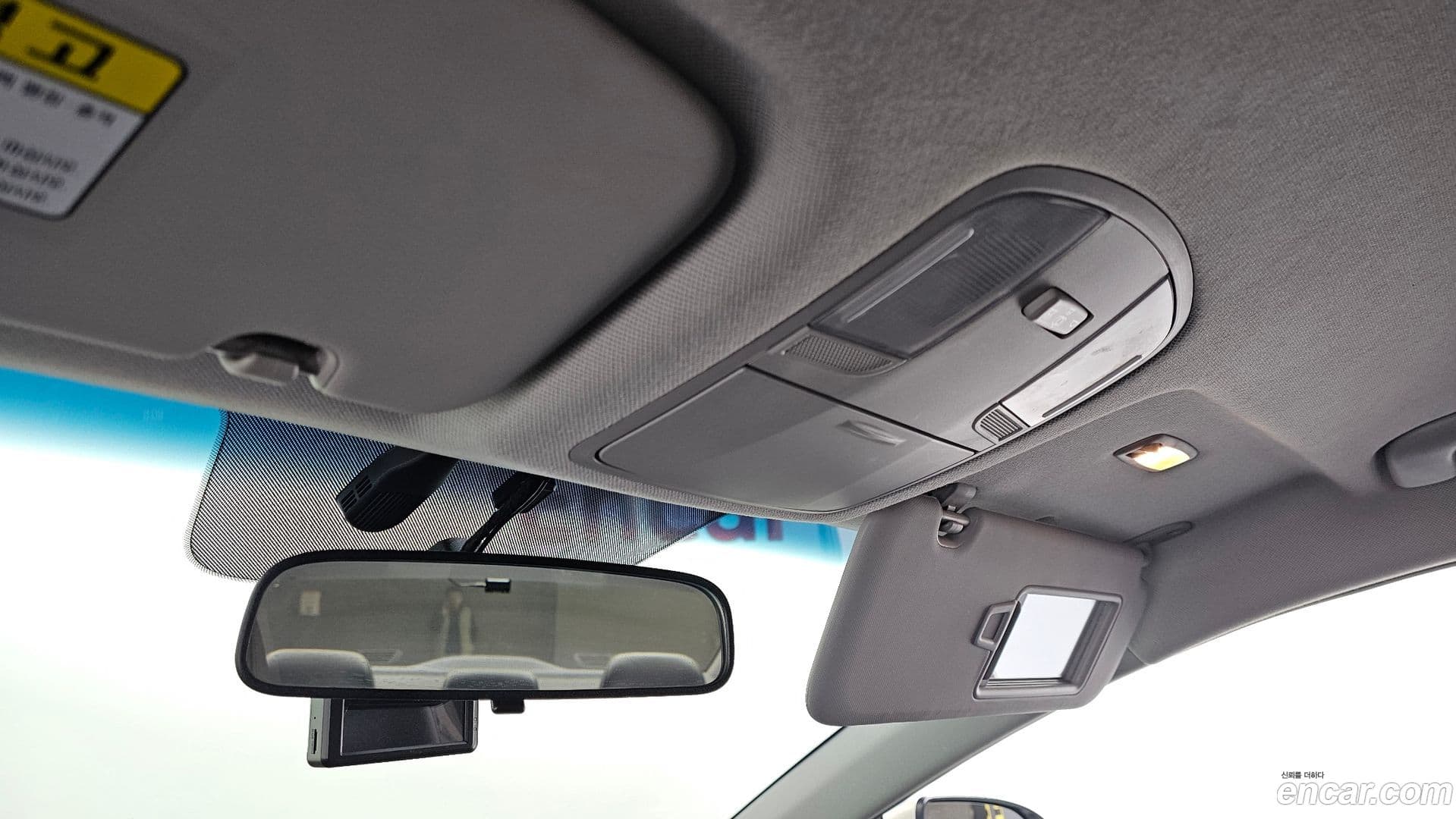 Main__Slider__Photo:AVANTE Hyundai 2015.10-18