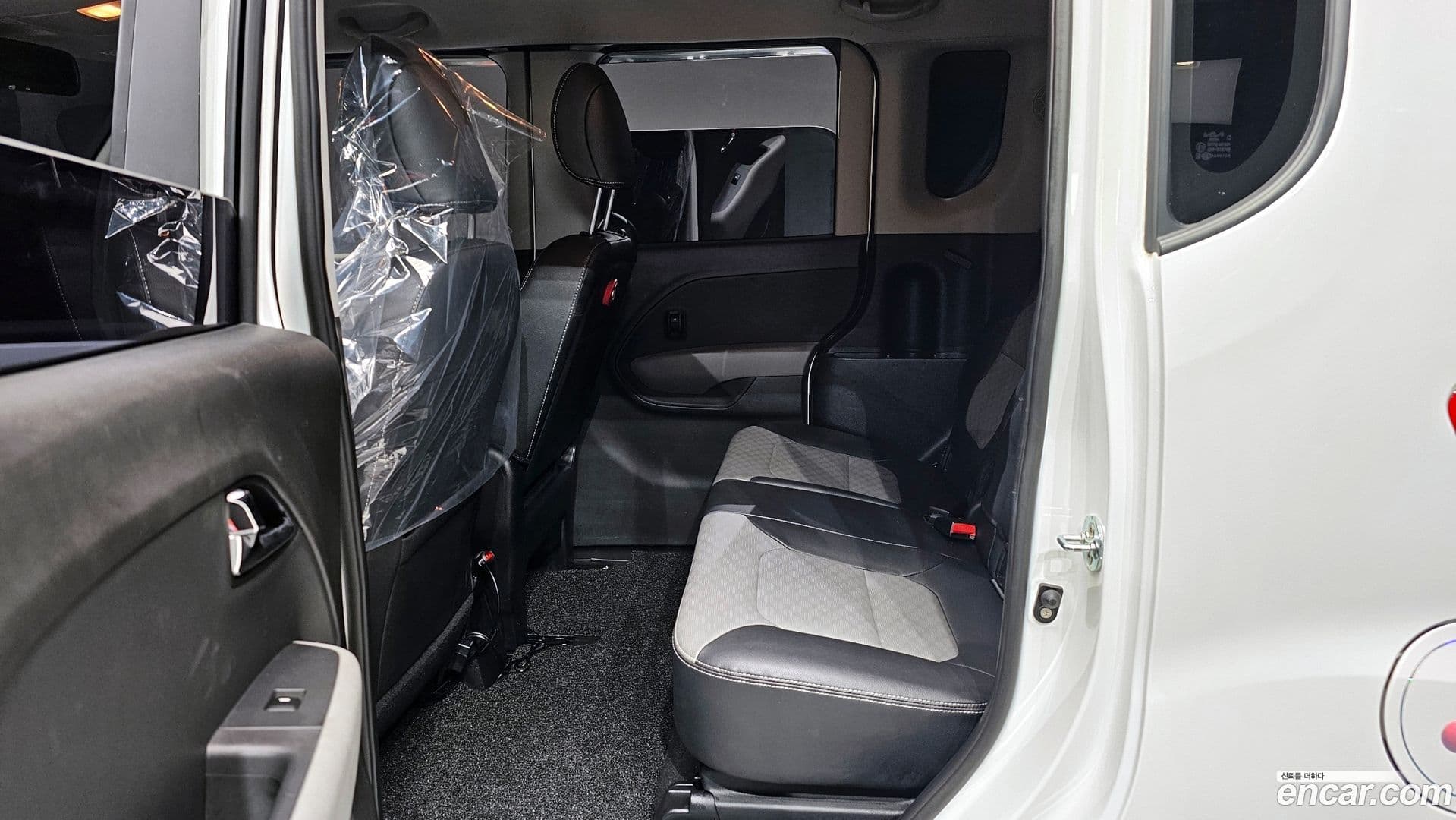 Main__Slider__Photo:RAY Kia 2021.7-11