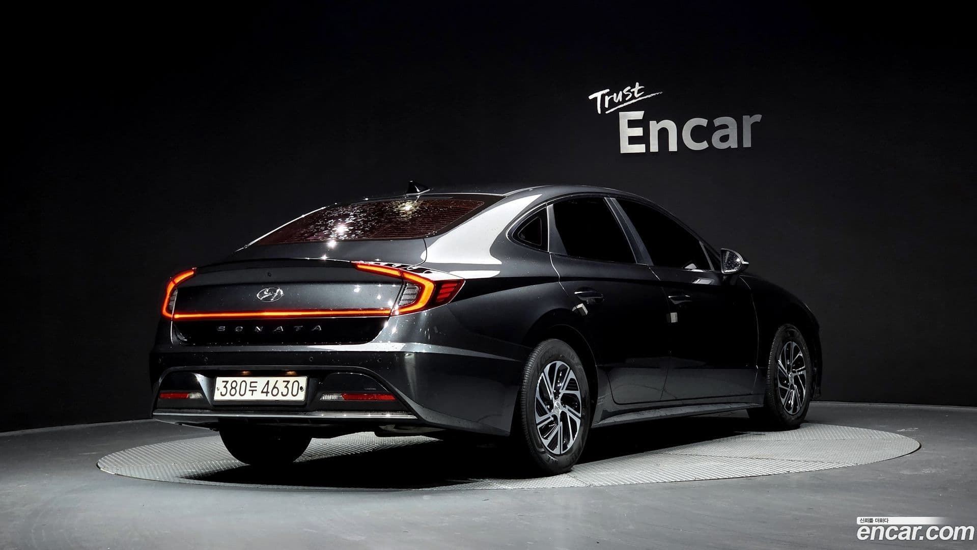 Main__Slider__Photo:Sonata Hyundai 2020.10-1