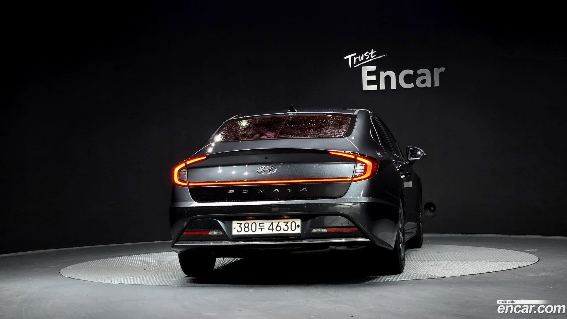 Main__Slider__Photo:Sonata Hyundai 2020.10-3