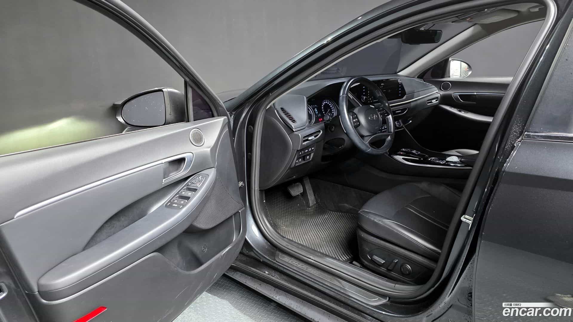 Sonata Hyundai 2020.10-INNER-010