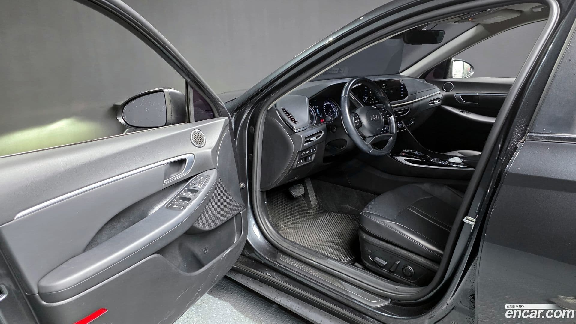 Main__Slider__Photo:Sonata Hyundai 2020.10-9