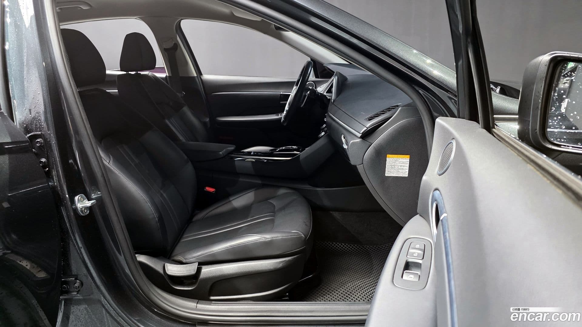 Main__Slider__Photo:Sonata Hyundai 2020.10-10