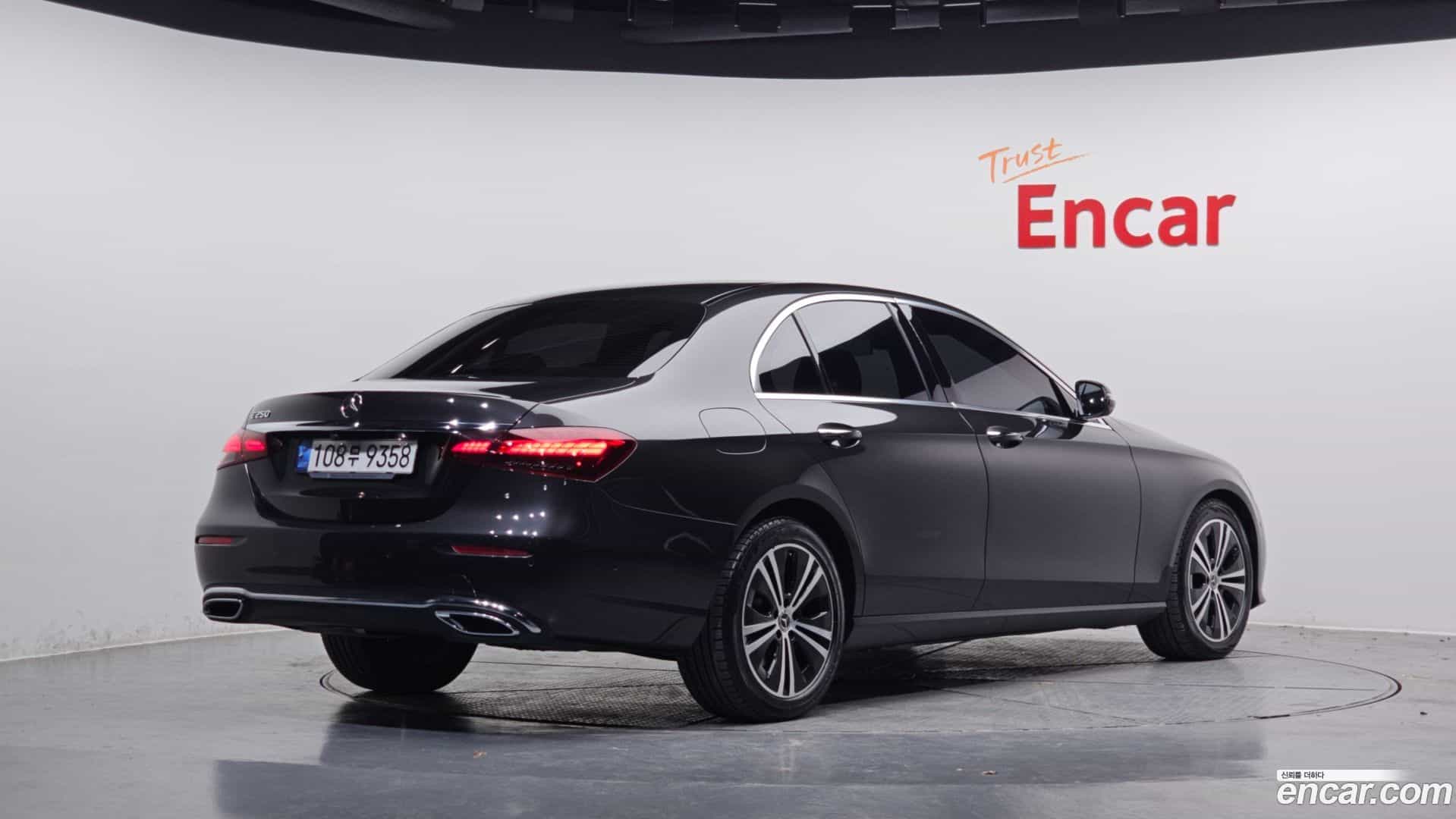 E-Class Mercedes-Benz 2021.4-OUTER-002