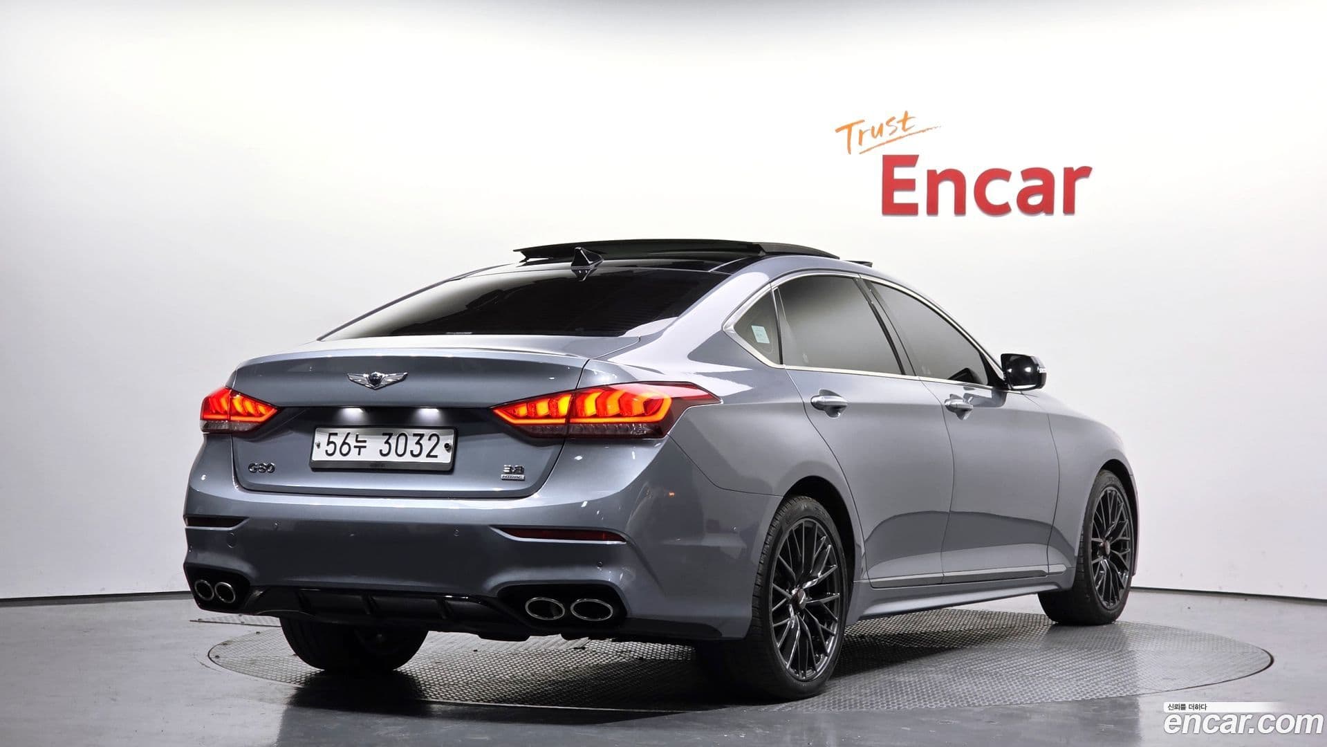 Main__Slider__Photo:Genesis Hyundai 2015.0-1