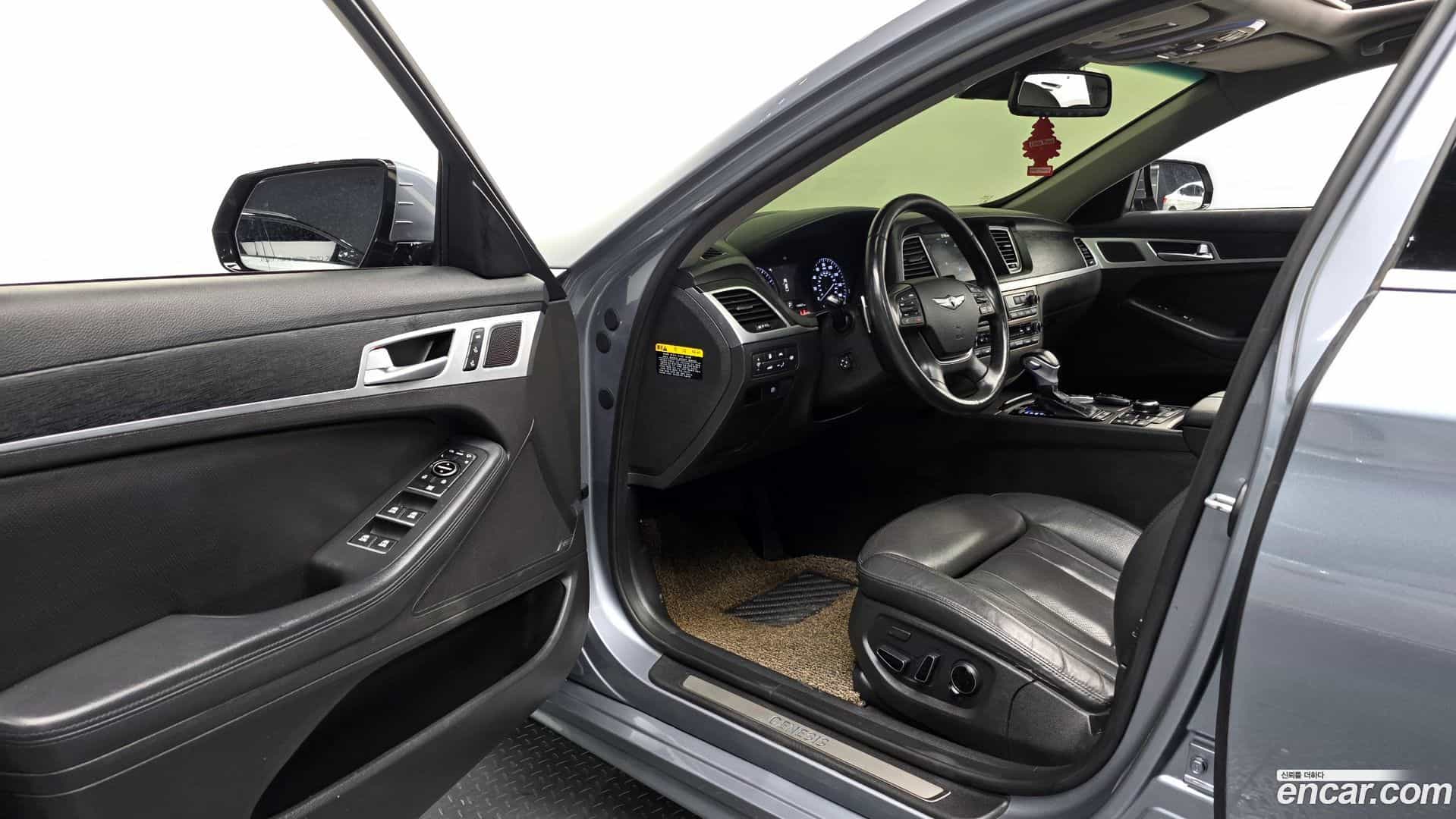 Genesis Hyundai 2015.0-OPTION-015