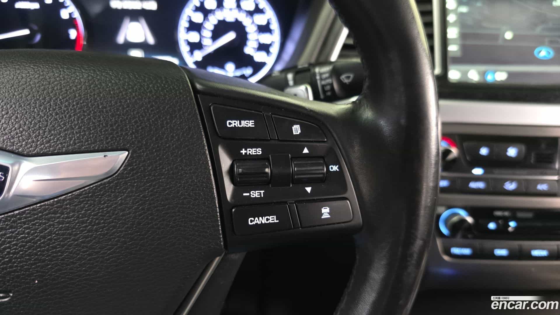 Genesis Hyundai 2015.0-OPTION-022