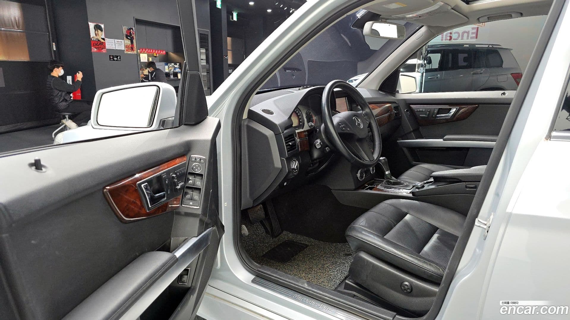 Main__Slider__Photo:GLK-Class Mercedes-Benz 2009.11-9