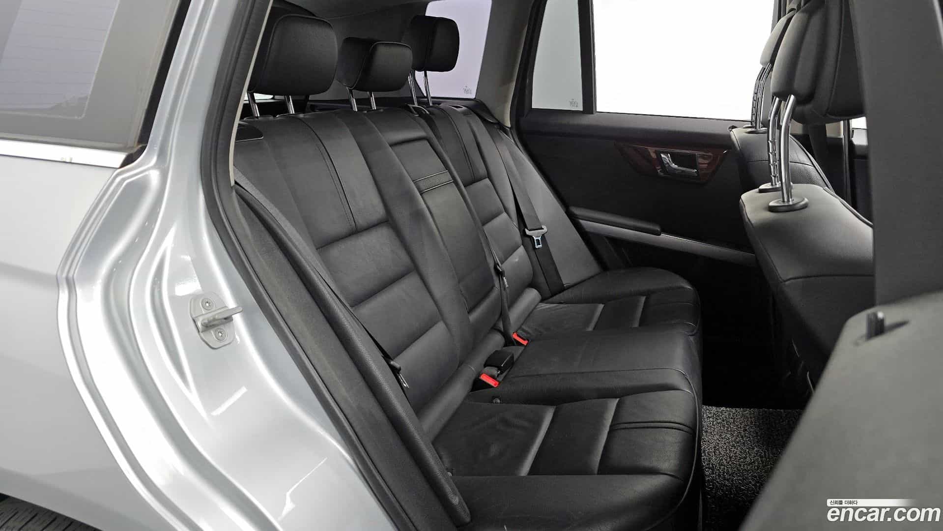 GLK-Class Mercedes-Benz 2009.11-OPTION-016