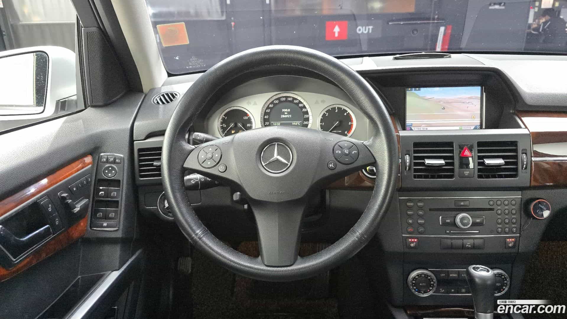 GLK-Class Mercedes-Benz 2009.11-OPTION-017