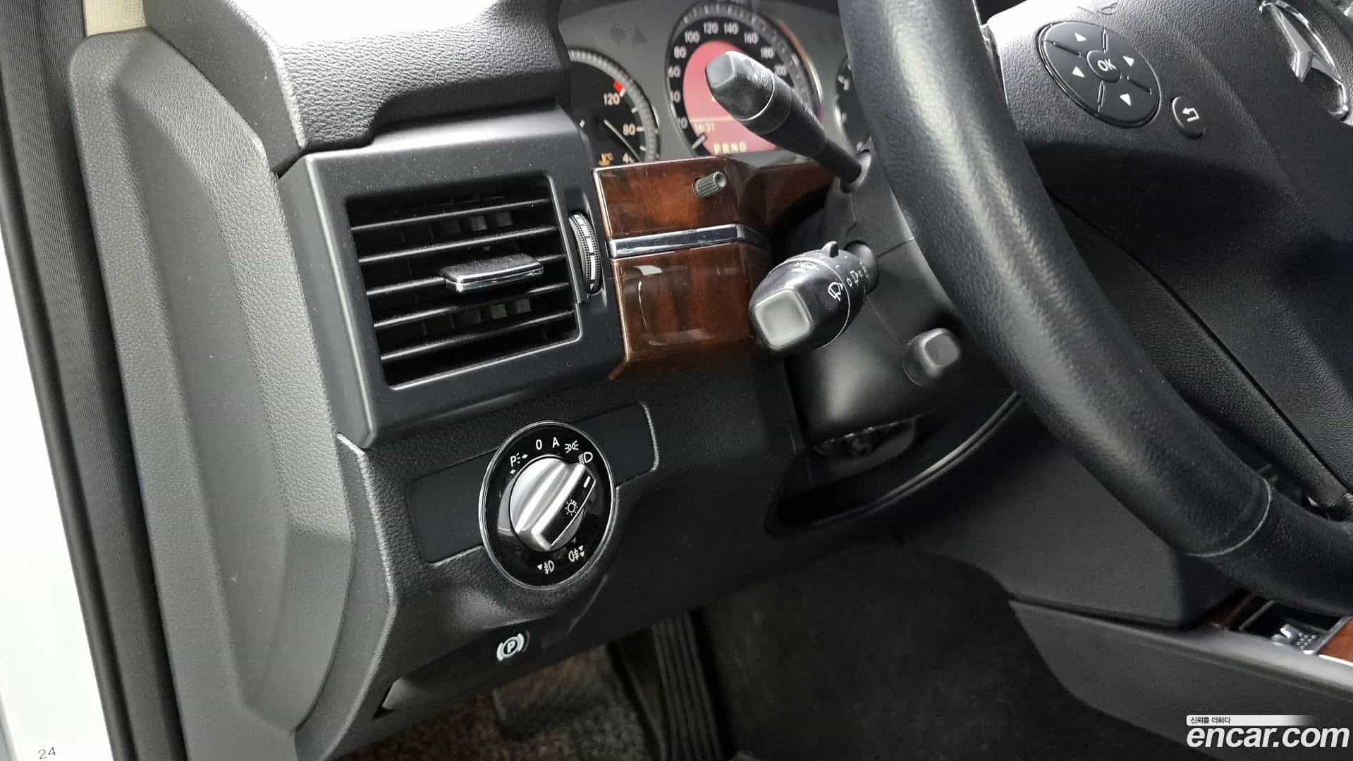 GLK-Class Mercedes-Benz 2009.11-OPTION-020