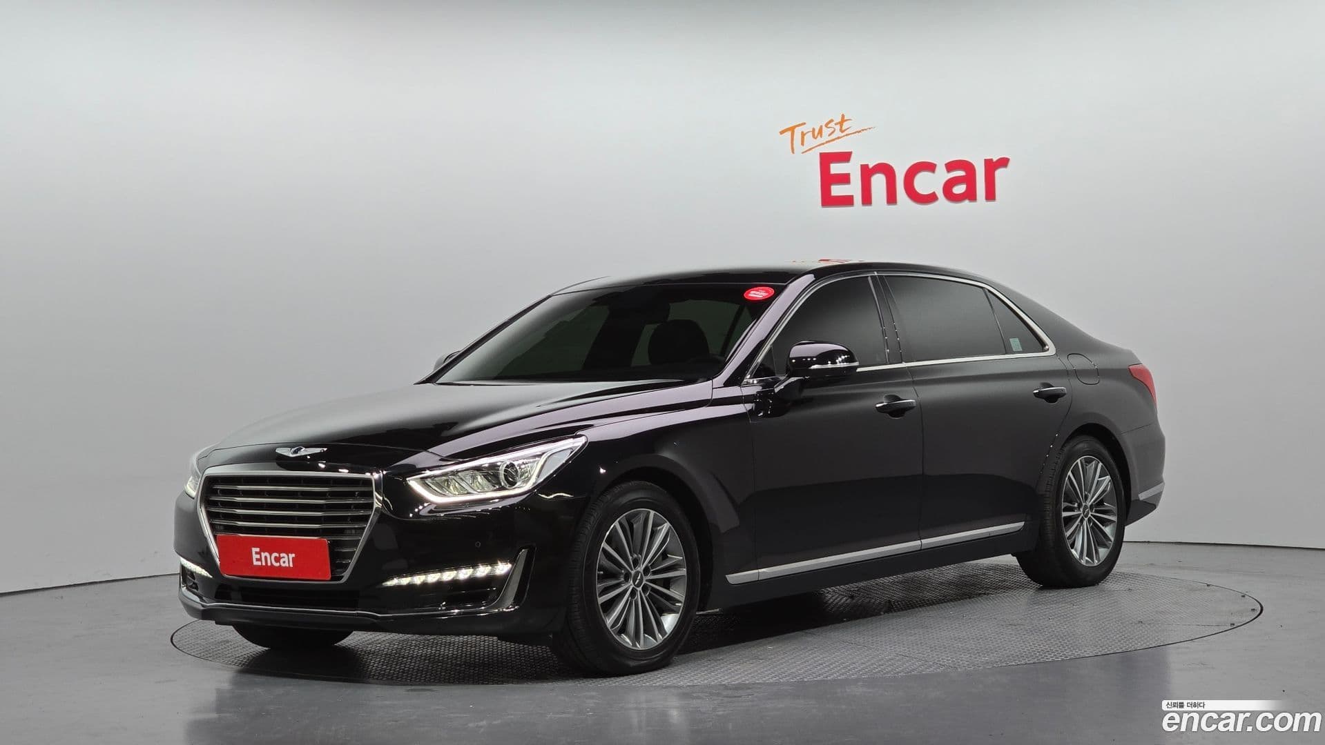 Main__Slider__Photo:EQ900 Genesis 2017.6-0