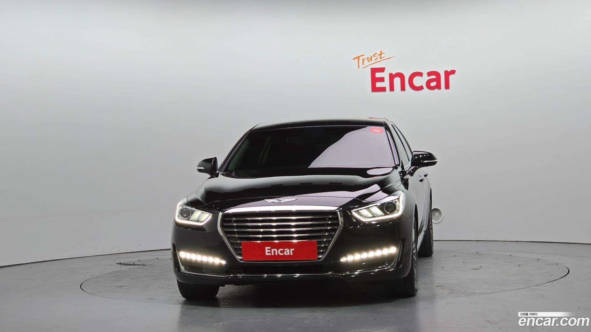 Main__Slider__Photo:EQ900 Genesis 2017.6-2