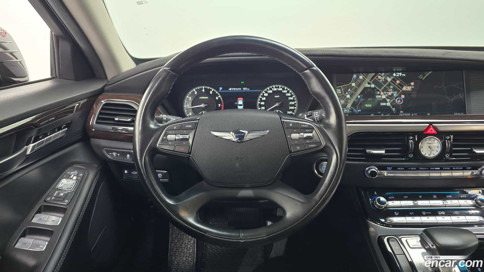 EQ900 Genesis 2017.6-OPTION-018