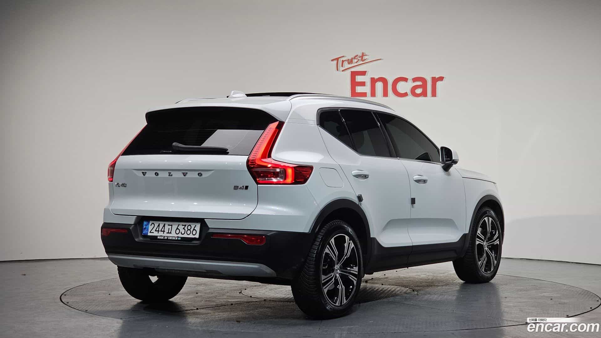 XC40 Volvo 2020.9-OUTER-002
