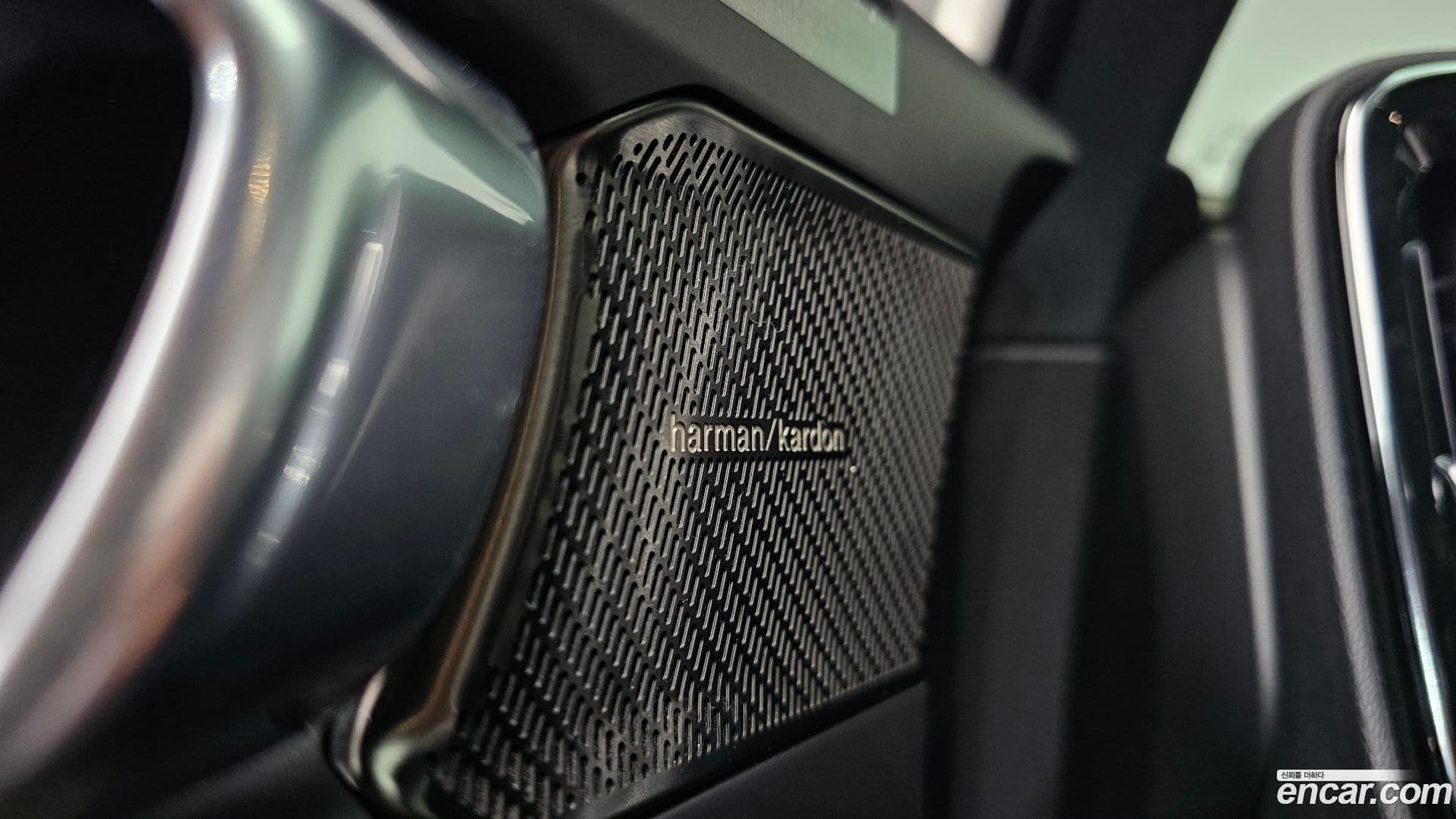 Main__Slider__Photo:XC40 Volvo 2020.9-18