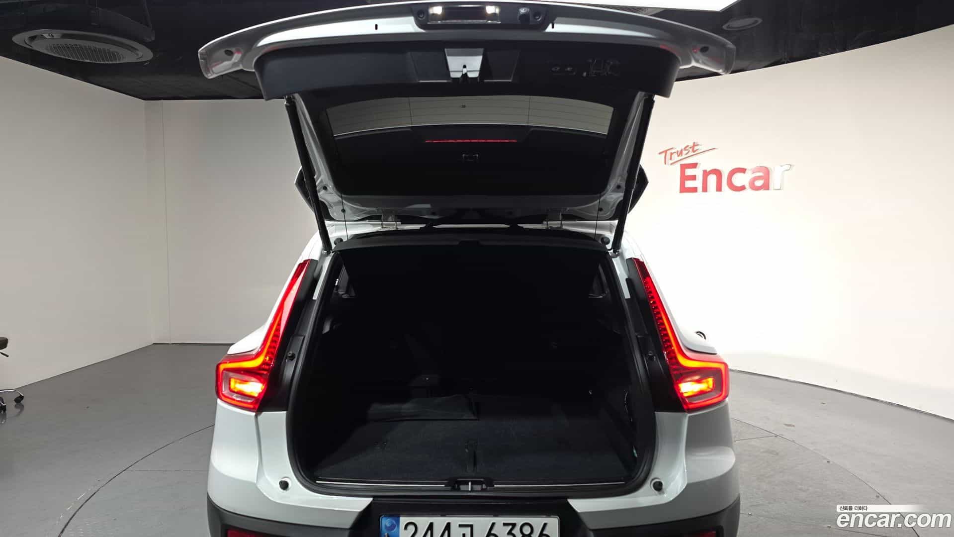 XC40 Volvo 2020.9-OPTION-024