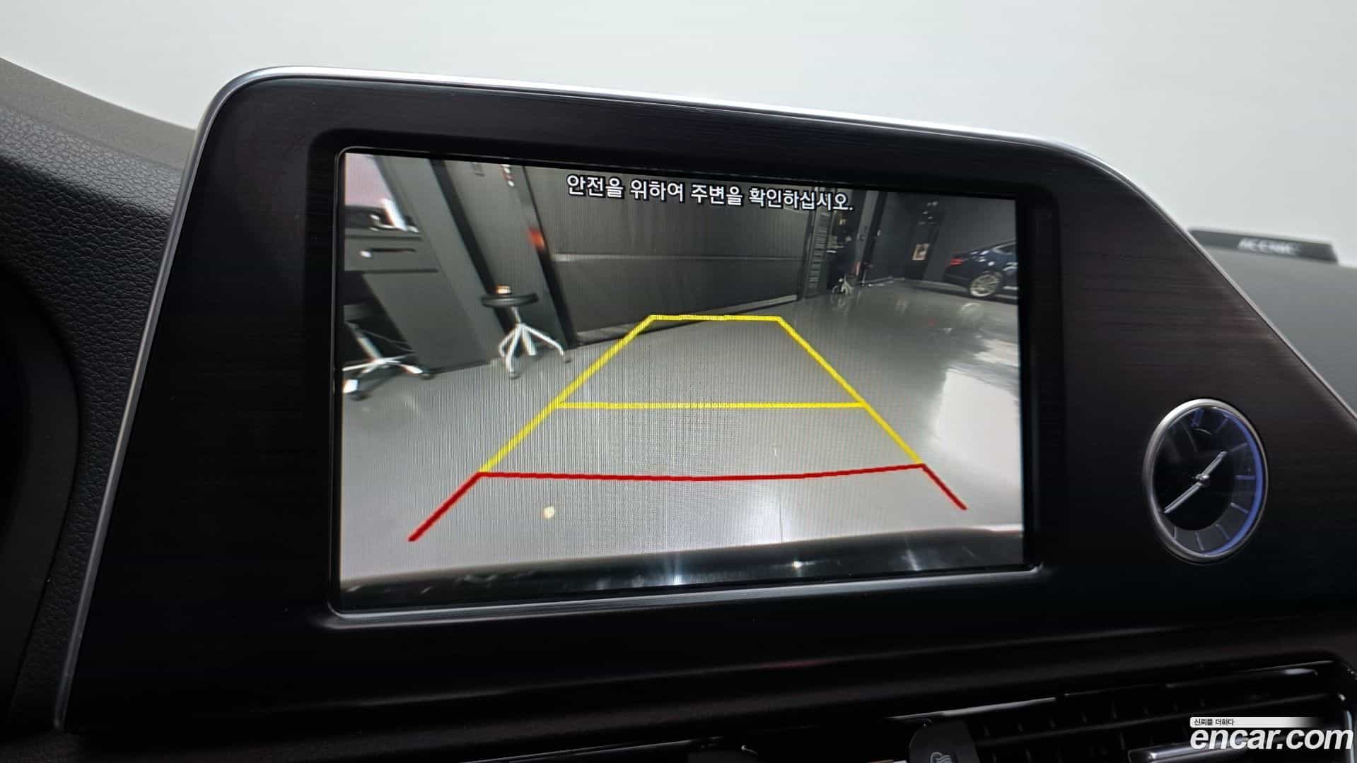 Grandeur Hyundai 2017.6-OPTION-019