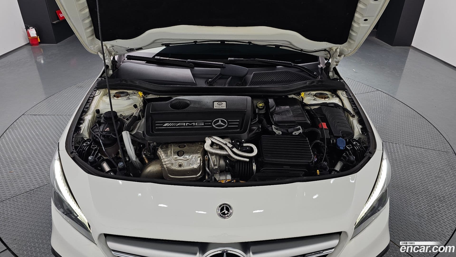 Main__Slider__Photo:CLA-Class Mercedes-Benz 2018.7-5