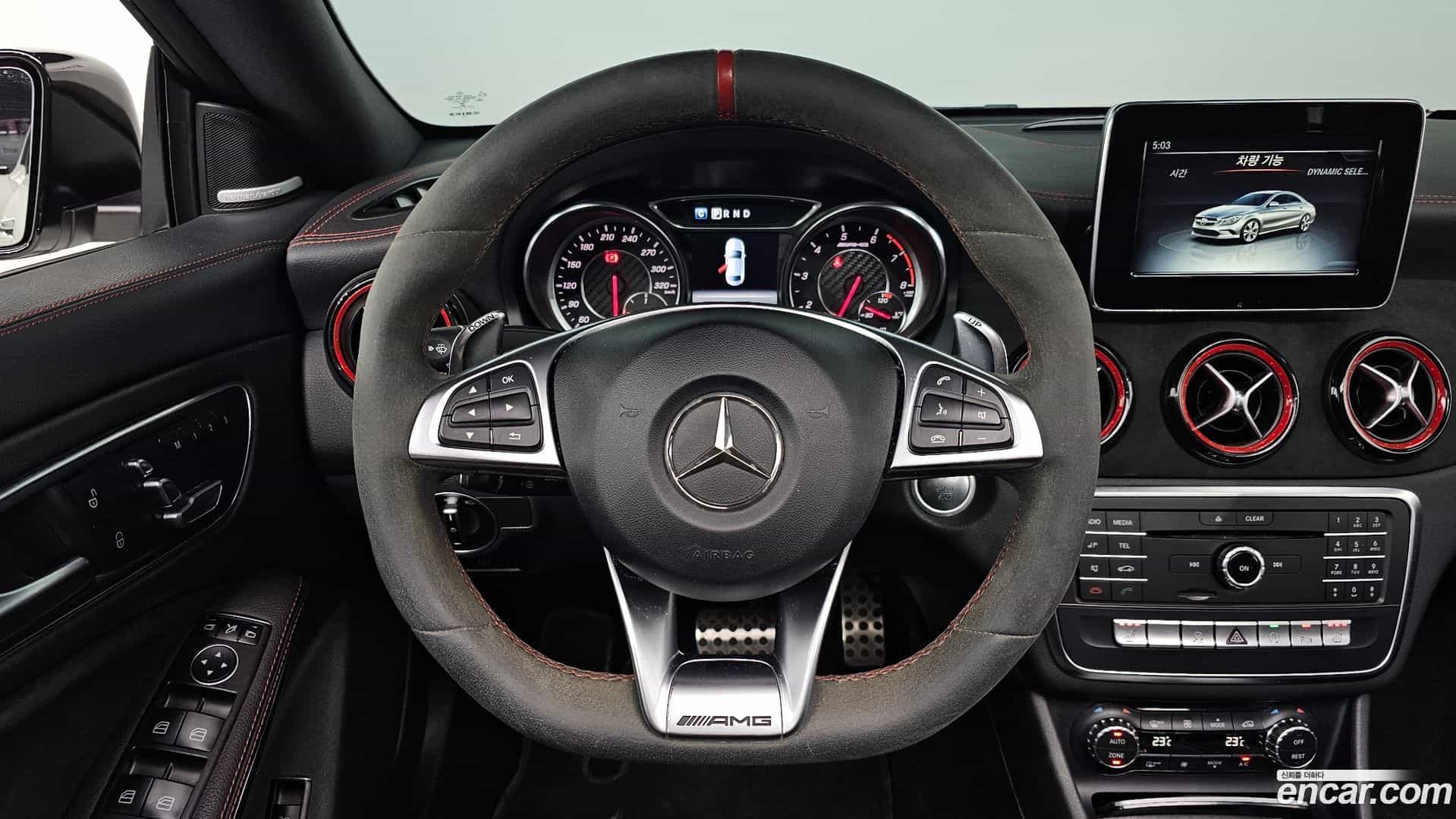 CLA-Class Mercedes-Benz 2018.7-OPTION-016