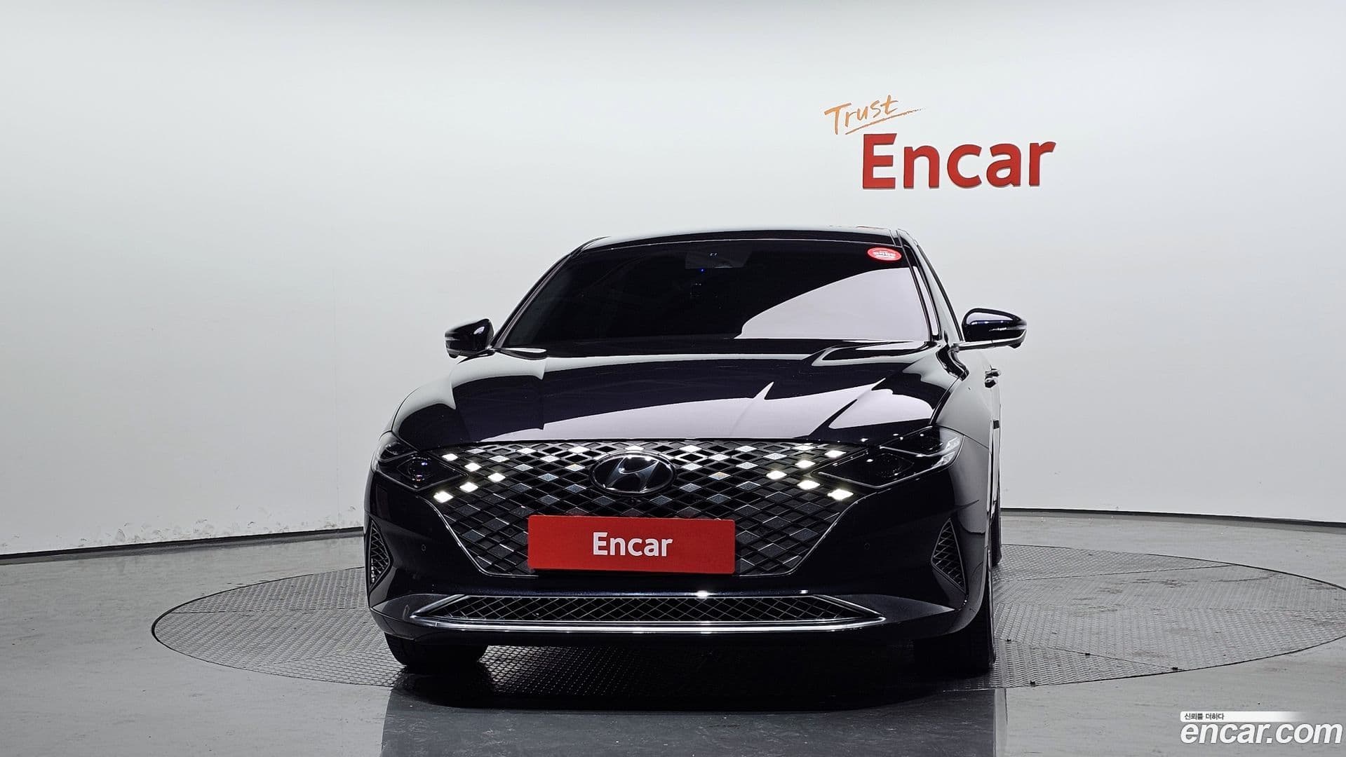 Main__Slider__Photo:Grandeur Hyundai 2020.0-2