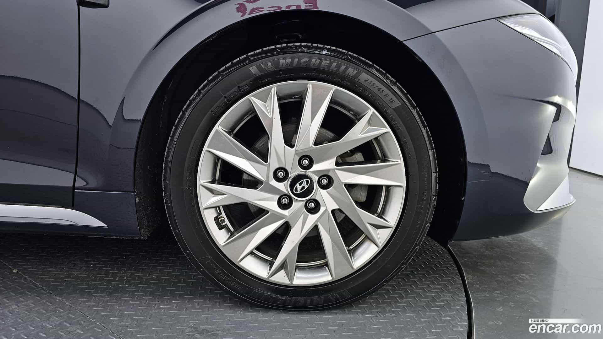 Grandeur Hyundai 2020.0-OUTER-005