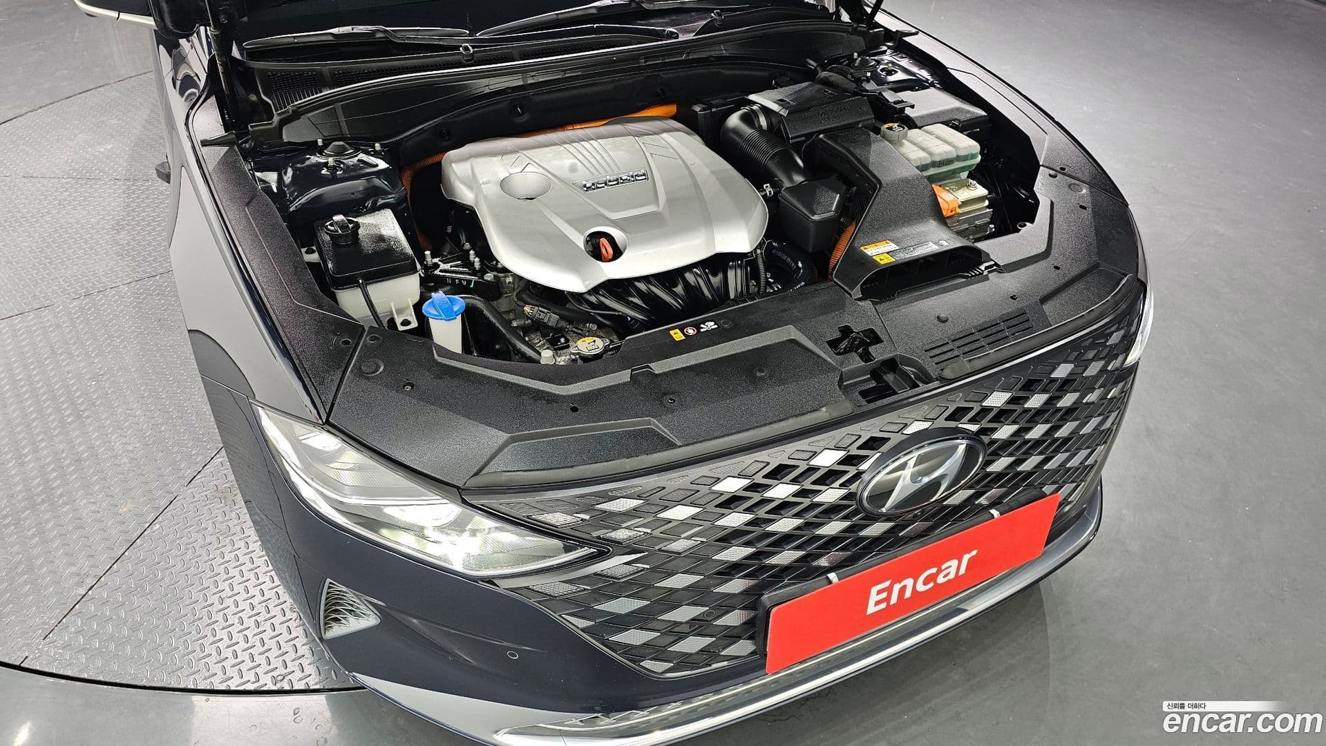 Main__Slider__Photo:Grandeur Hyundai 2020.0-5