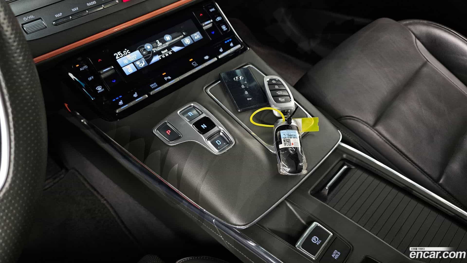 Grandeur Hyundai 2020.0-INNER-009