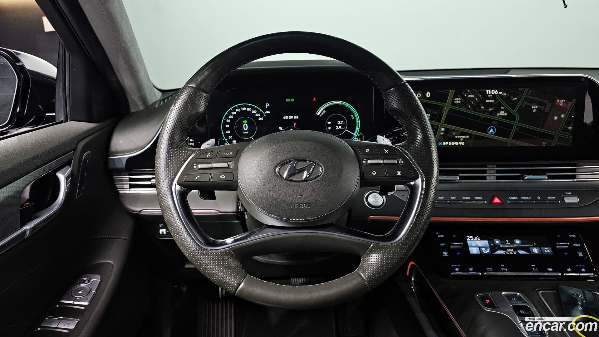 Main__Slider__Photo:Grandeur Hyundai 2020.0-12