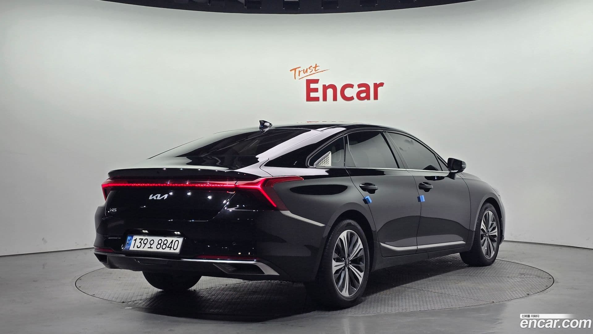 Main__Slider__Photo:K8 Kia 2022.3-1