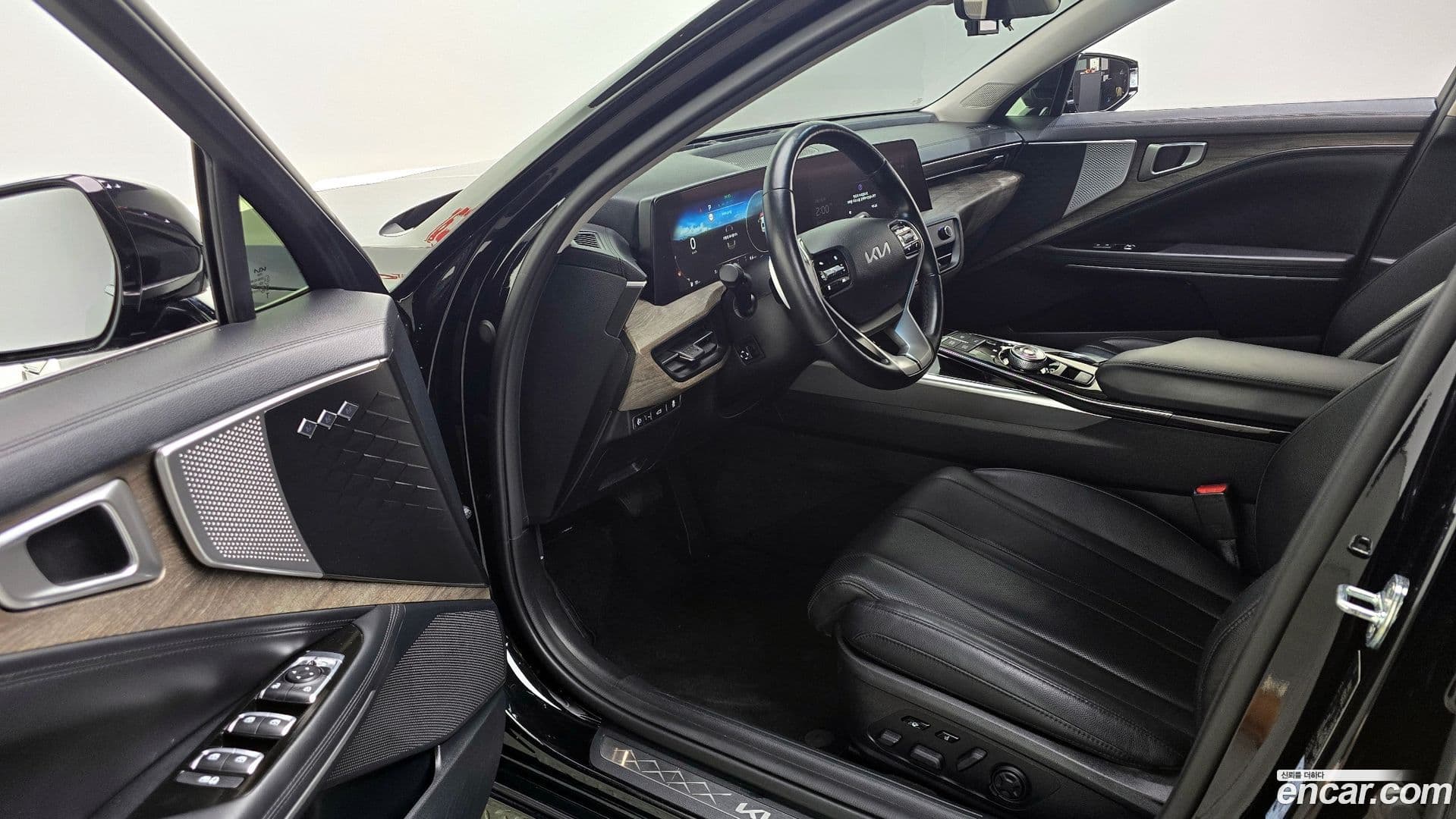 Main__Slider__Photo:K8 Kia 2022.3-9