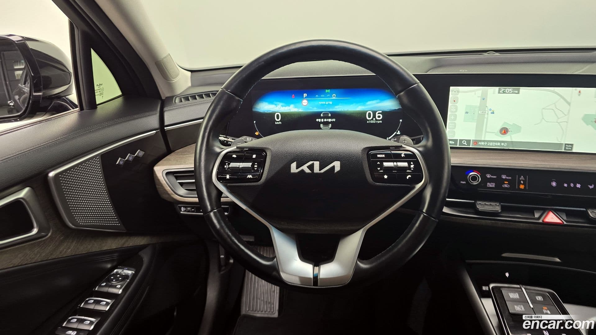 Main__Slider__Photo:K8 Kia 2022.3-14