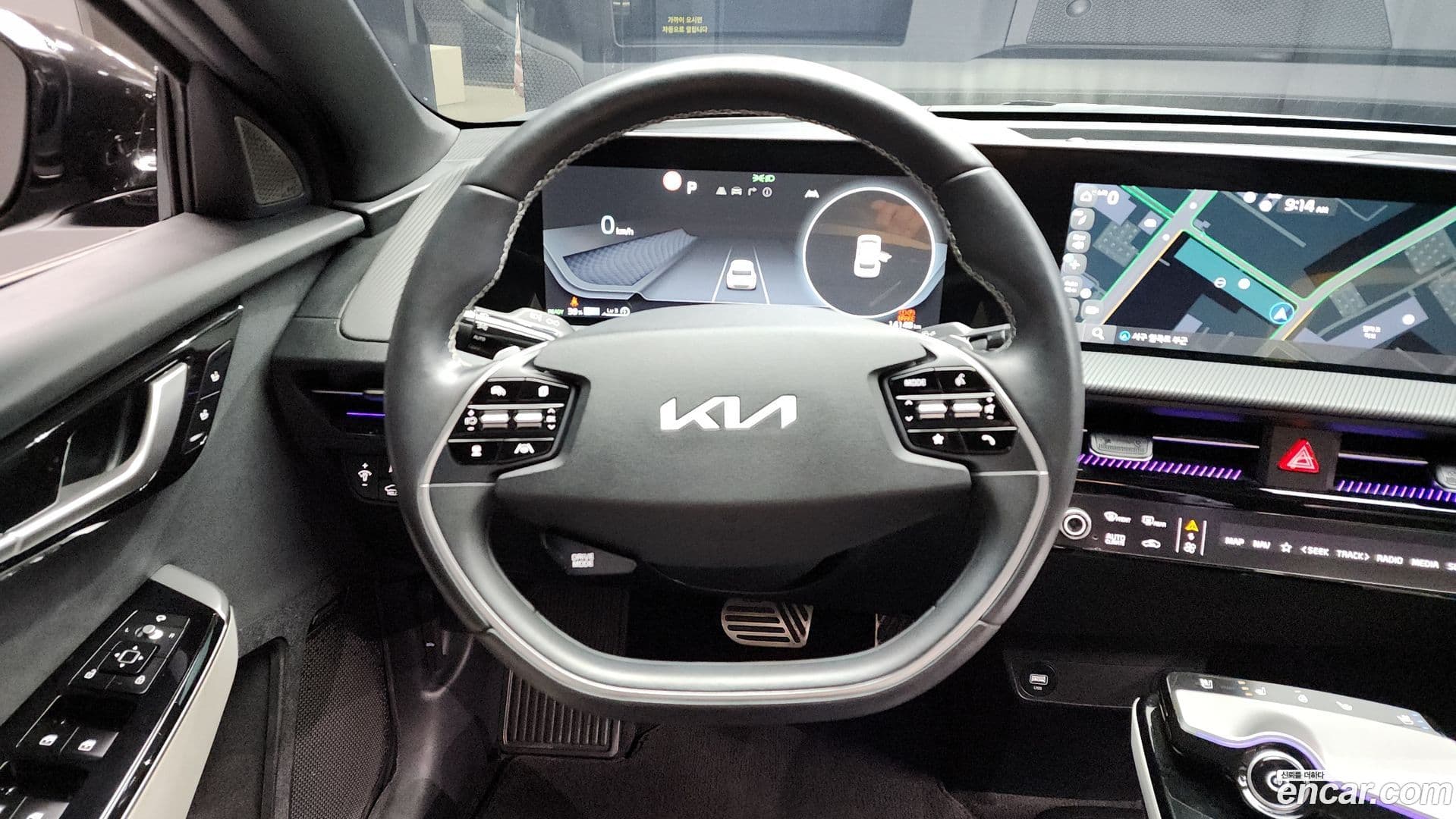 Main__Slider__Photo:EV6 Kia 2021.9-12