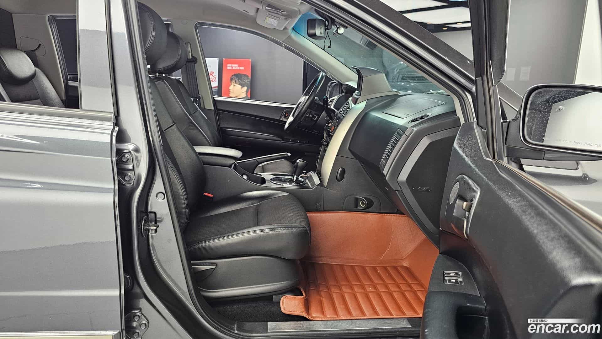 KORANDO KG_Mobility_Ssangyong 2013.7-OPTION-016