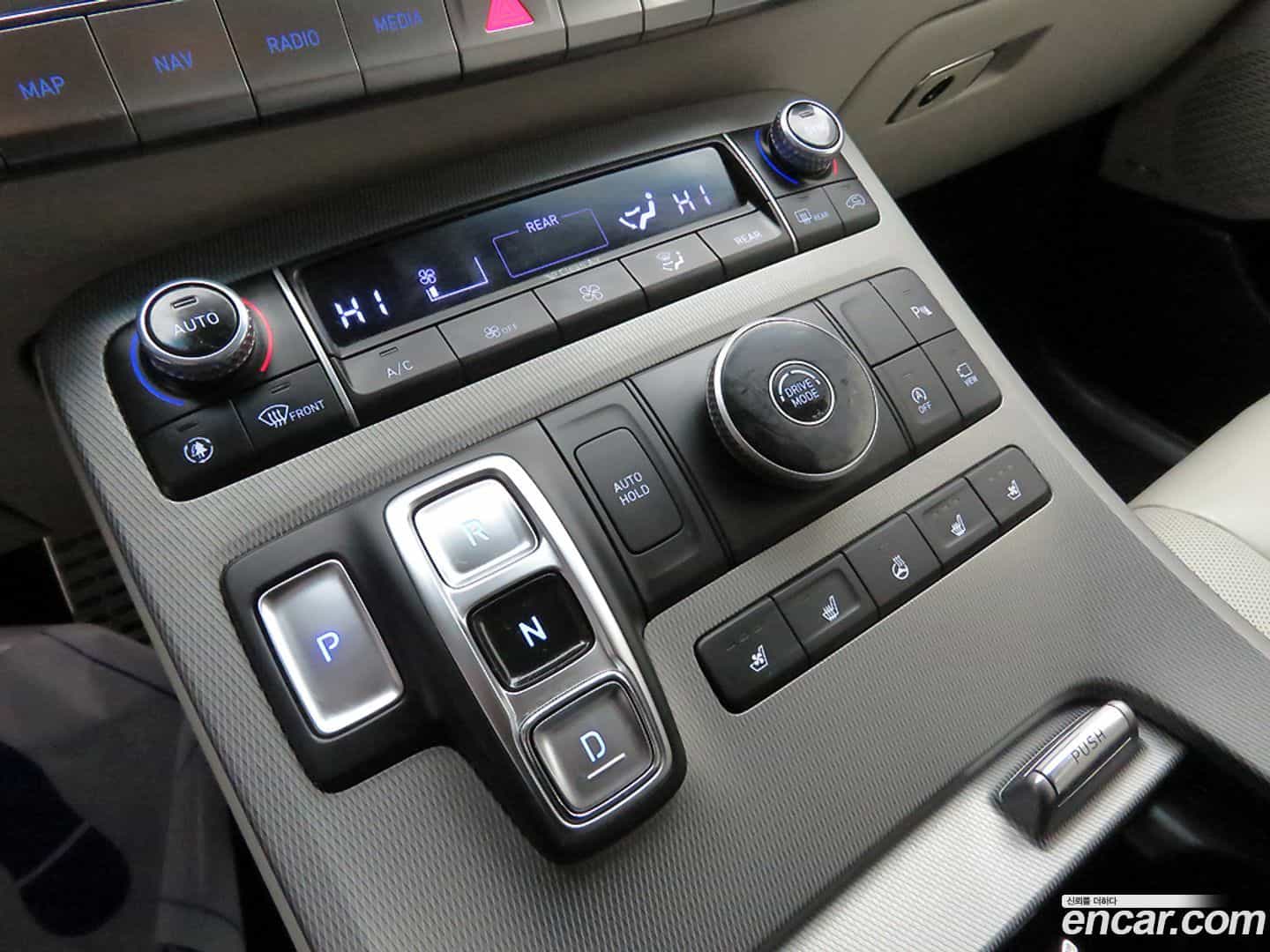 Palisade Hyundai 2021.3-INNER-010