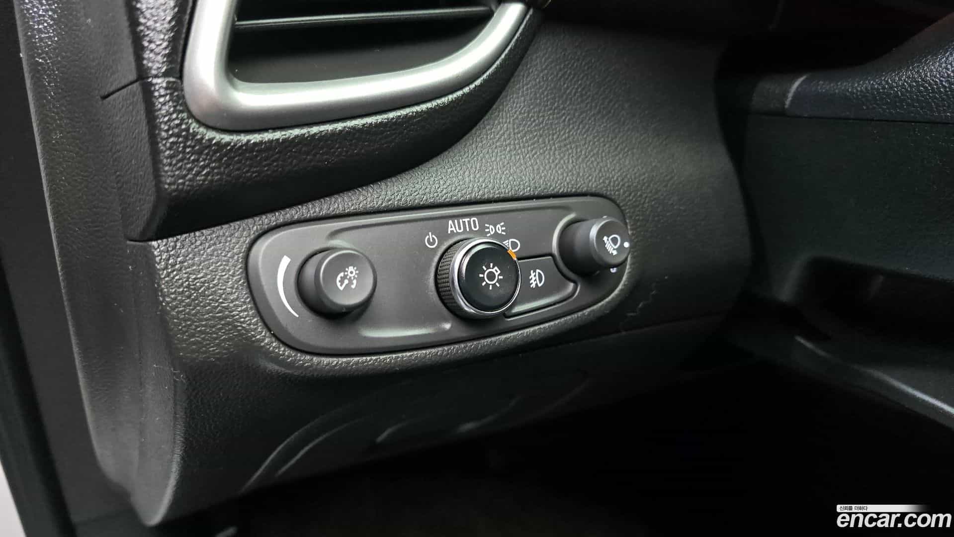 Trax ChevroletGMDaewoo 2021.0-OPTION-021