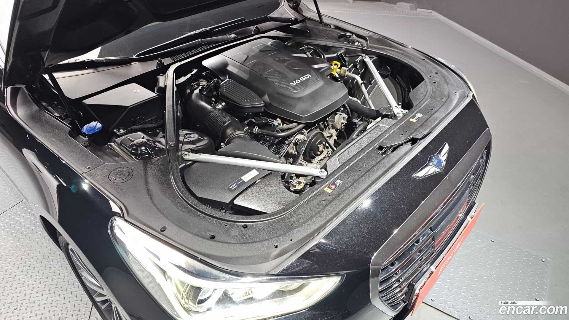 EQ900 Genesis 2016.2-INNER-006