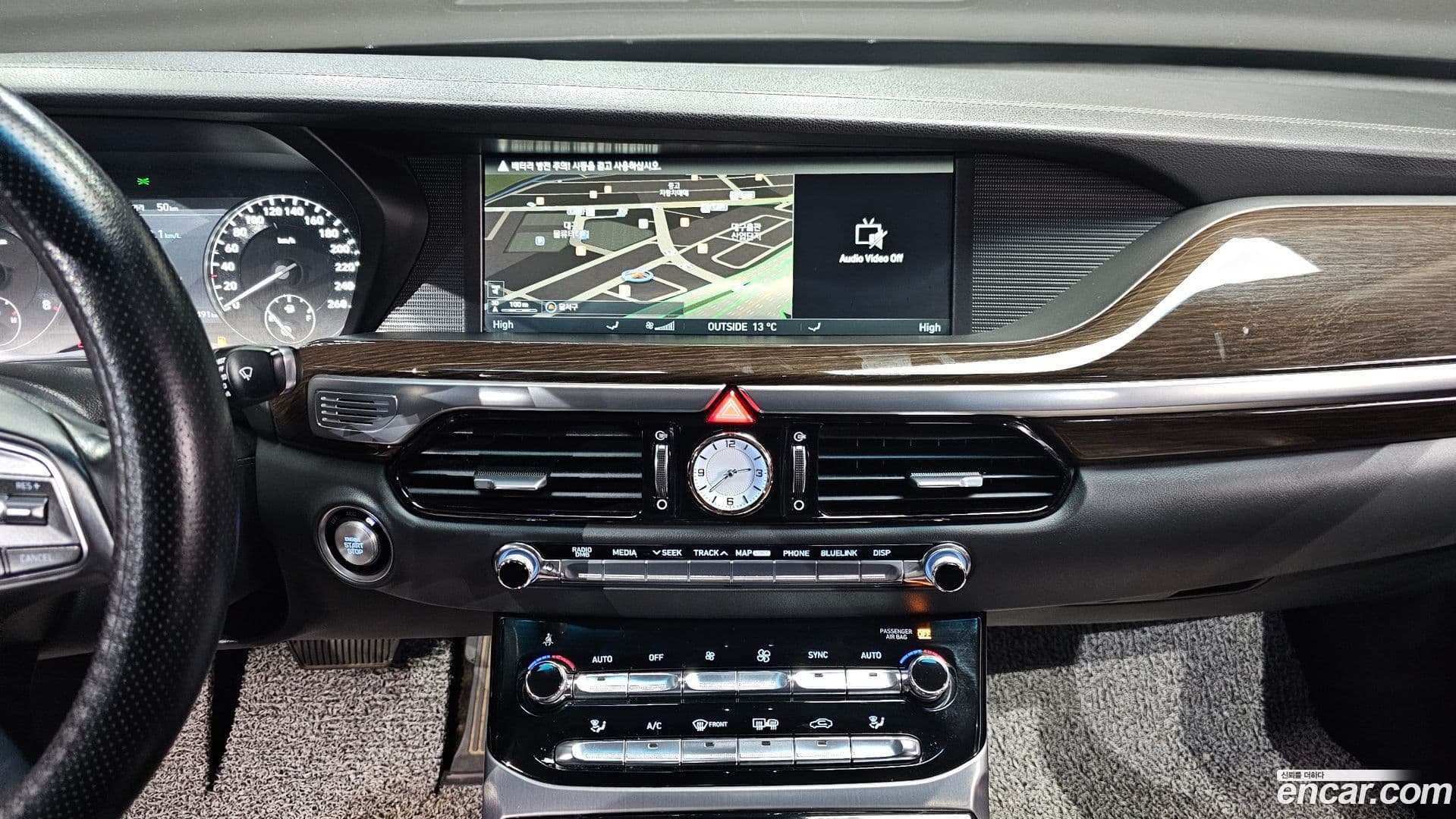 Main__Slider__Photo:EQ900 Genesis 2016.2-13