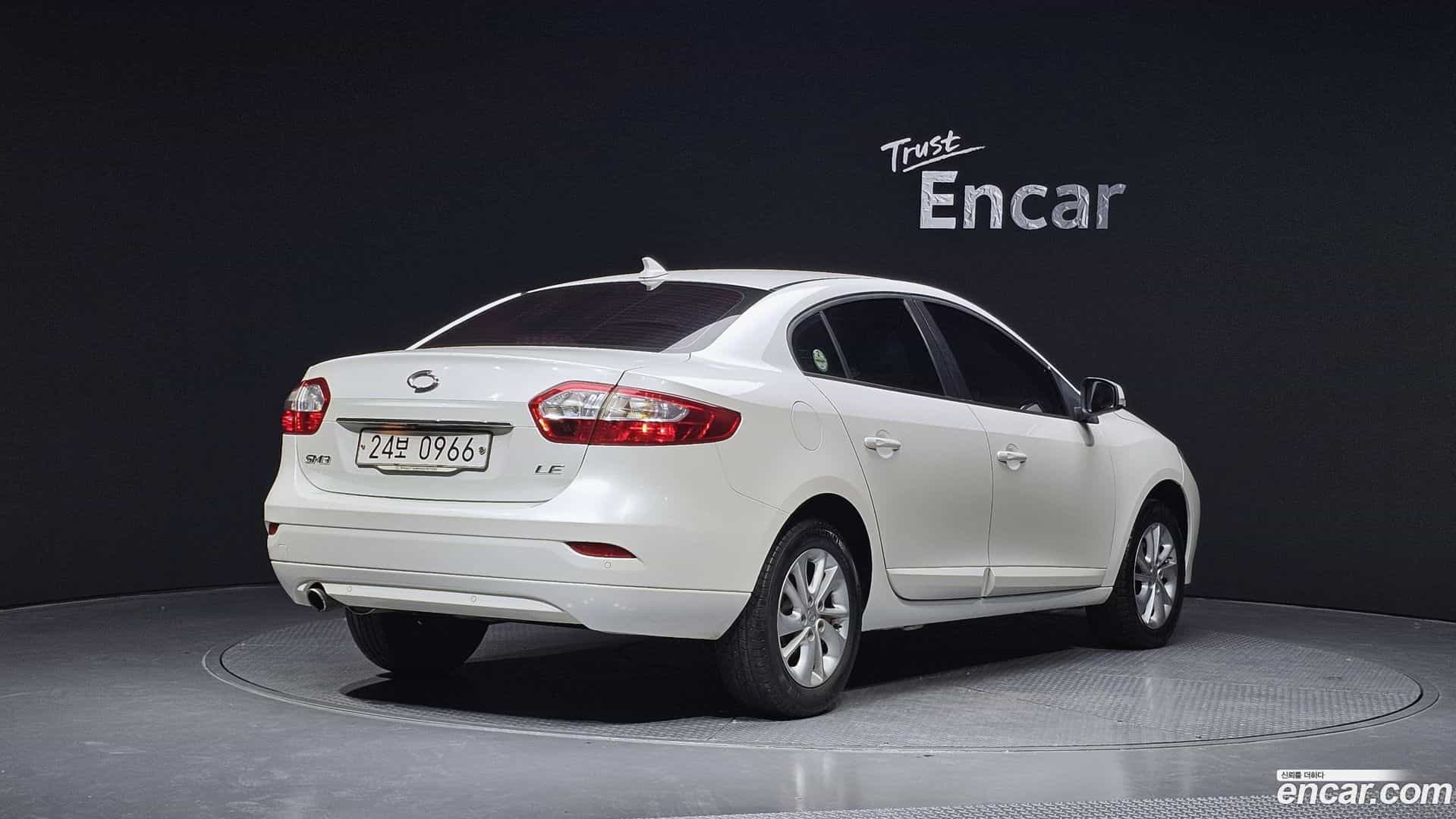 SM3 Renault-KoreaSamsung 2016.1-OUTER-002