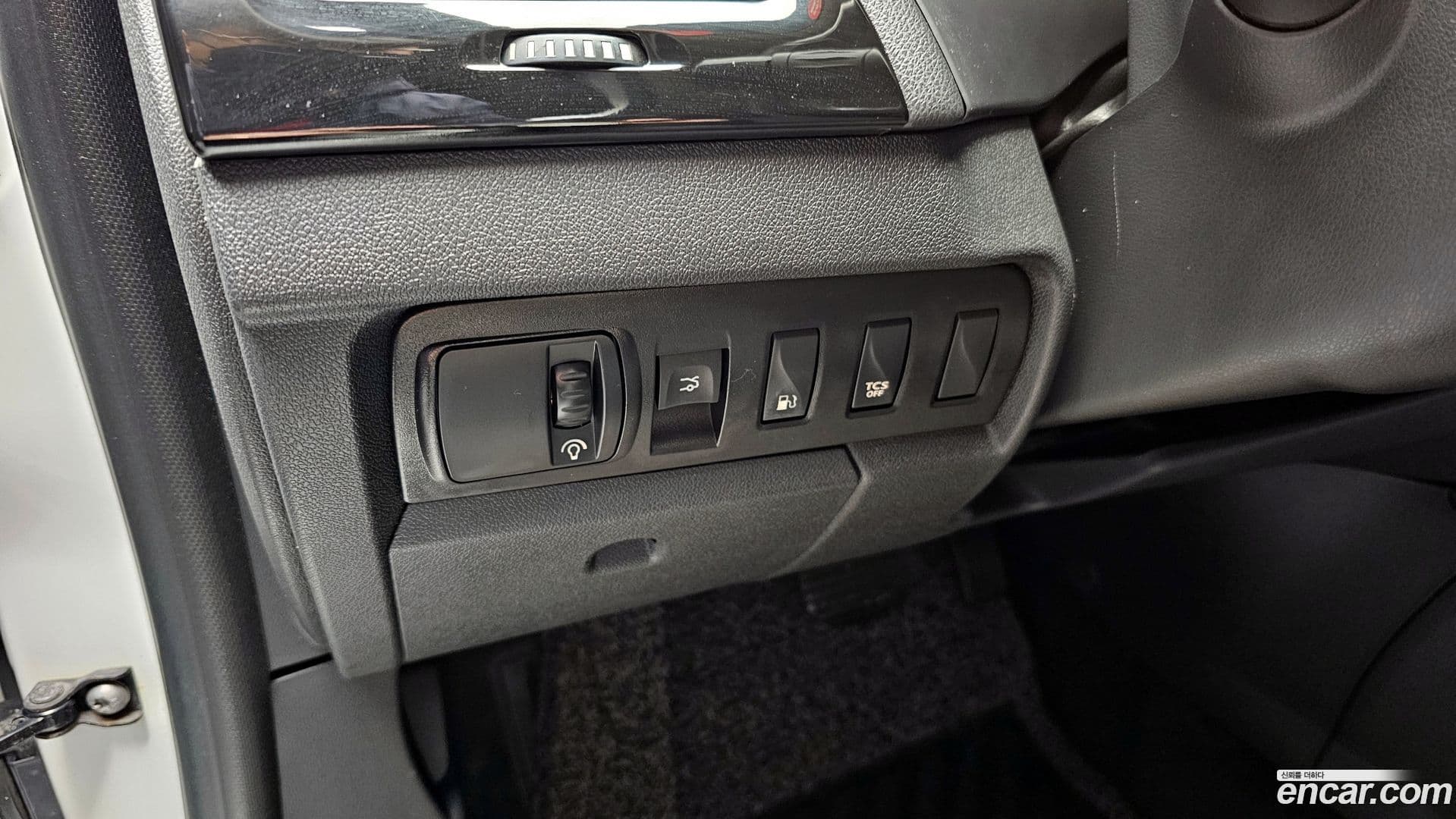 Main__Slider__Photo:SM3 Renault-KoreaSamsung 2016.1-15