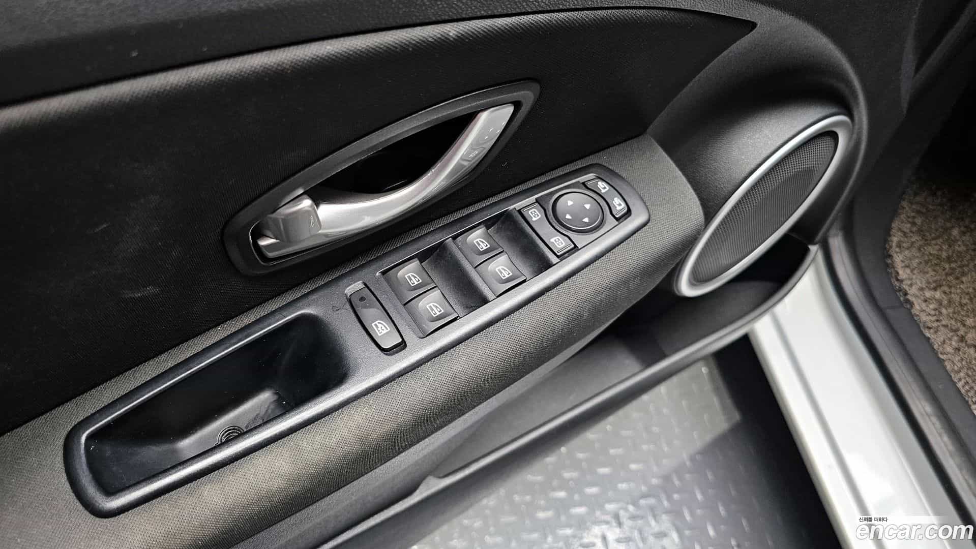 SM3 Renault-KoreaSamsung 2016.1-OPTION-021