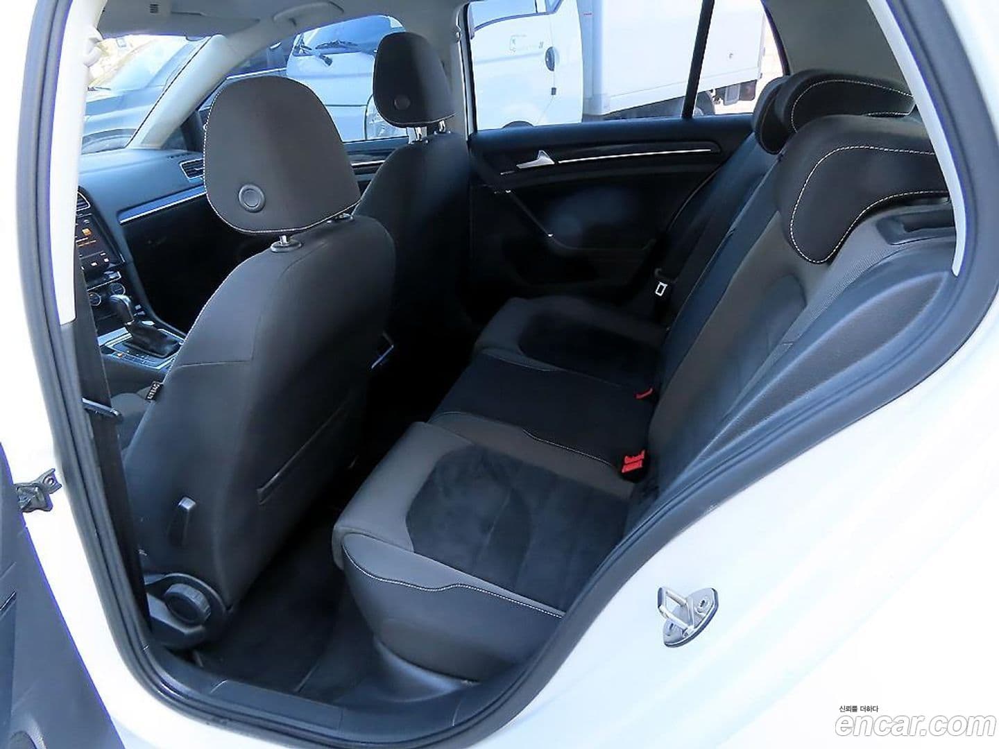 Main__Slider__Photo:Golf Volkswagen 2015.7-5