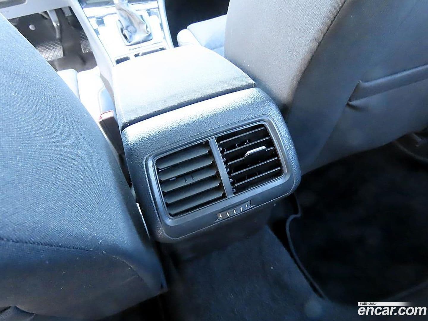 Main__Slider__Photo:Golf Volkswagen 2015.7-15