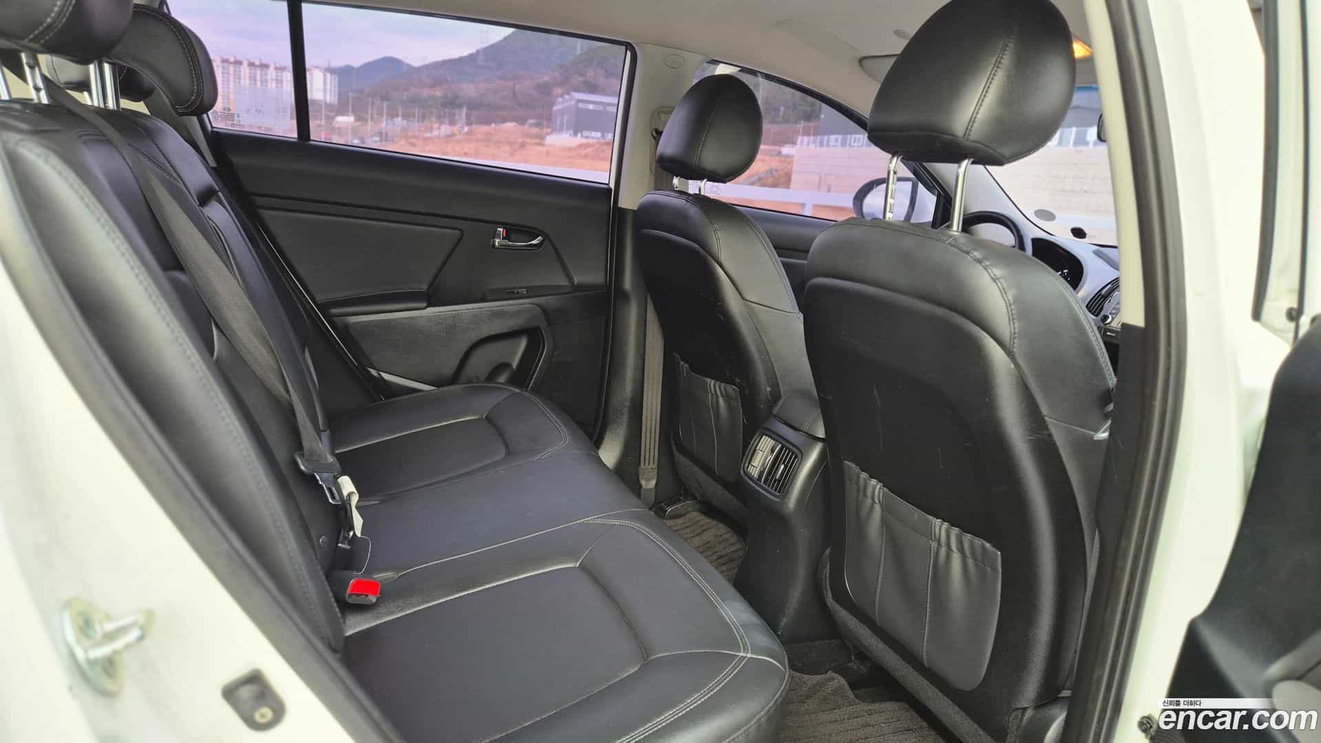 Sportage Kia 2015.4-OPTION-017