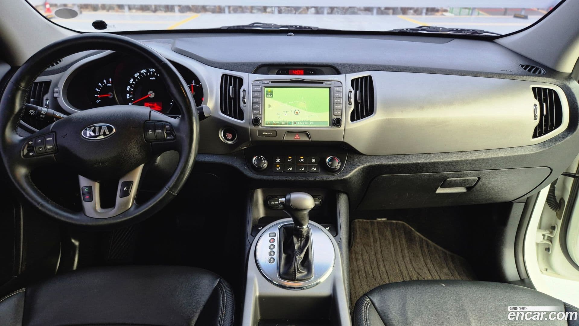 Main__Slider__Photo:Sportage Kia 2015.4-13