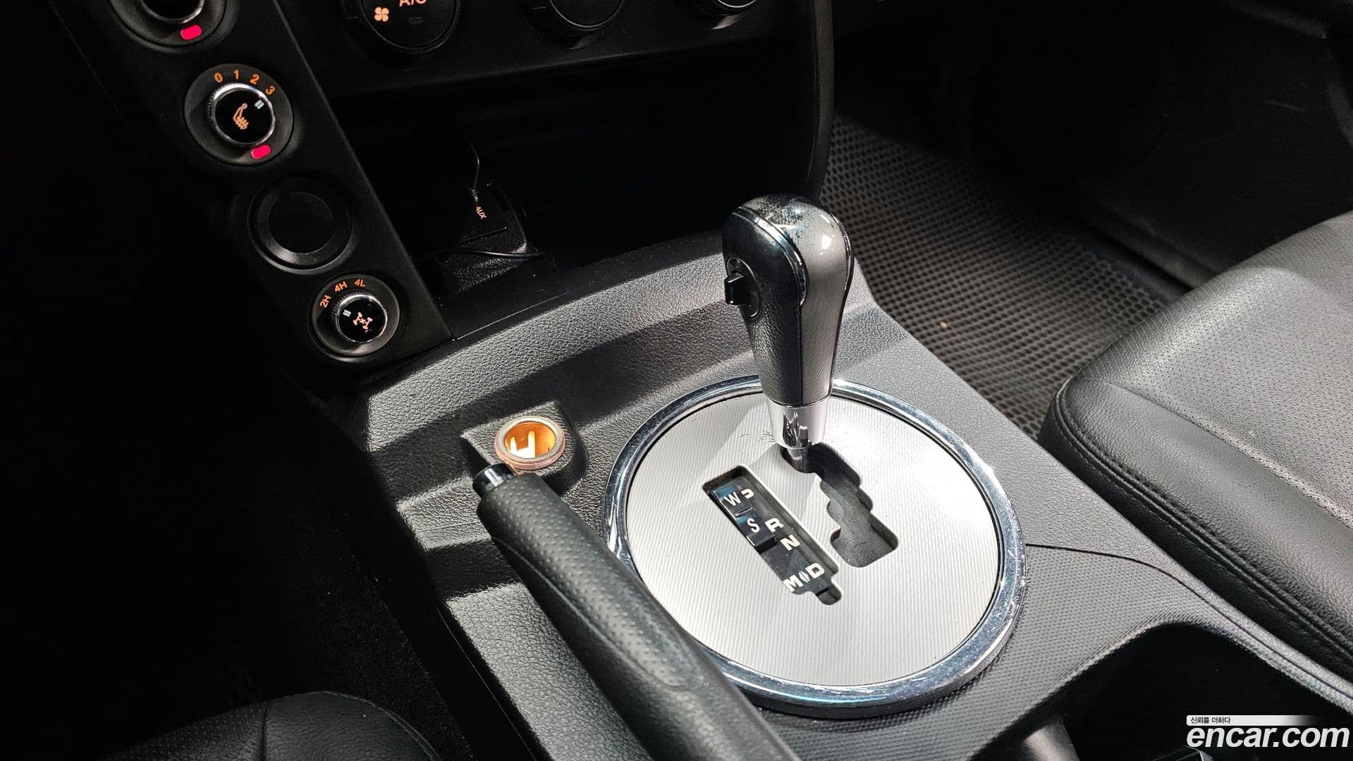 Main__Slider__Photo:KORANDO KG_Mobility_Ssangyong 2017.4-8