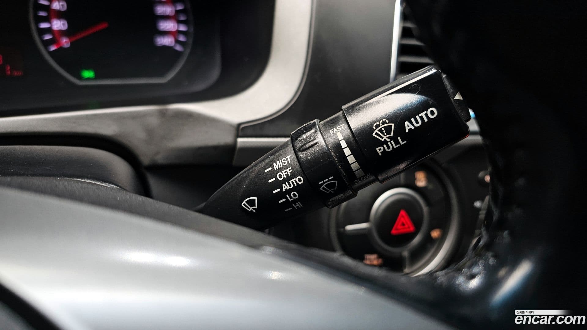 Main__Slider__Photo:KORANDO KG_Mobility_Ssangyong 2017.4-18