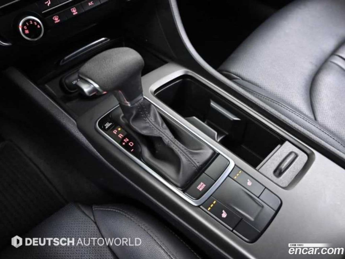 Main__Slider__Photo:K5 Kia 2017.4-8