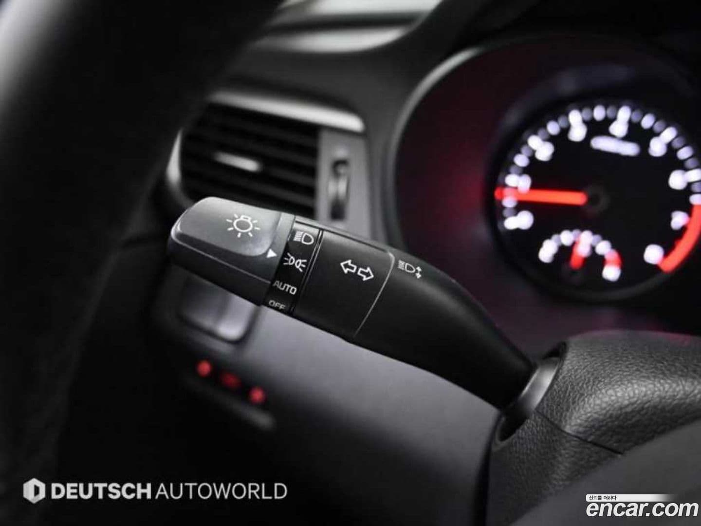 Main__Slider__Photo:K5 Kia 2017.4-15